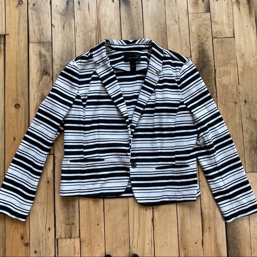 Ann Taylor Sweater Blazer Office - Picture 5 of 5